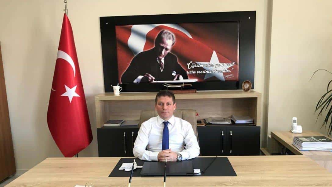 İlçe Millî Eğitim Müdürümüz Sayın Murat KAFLI'nın, Türkiye Büyük Millet Meclisinin Açılışının 104. Yıl Dönümü ve 23 Nisan Ulusal Egemenlik ve Çocuk Bayramı Mesajı